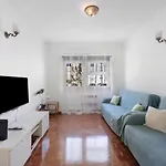 Cozy And Vintage Apartment *